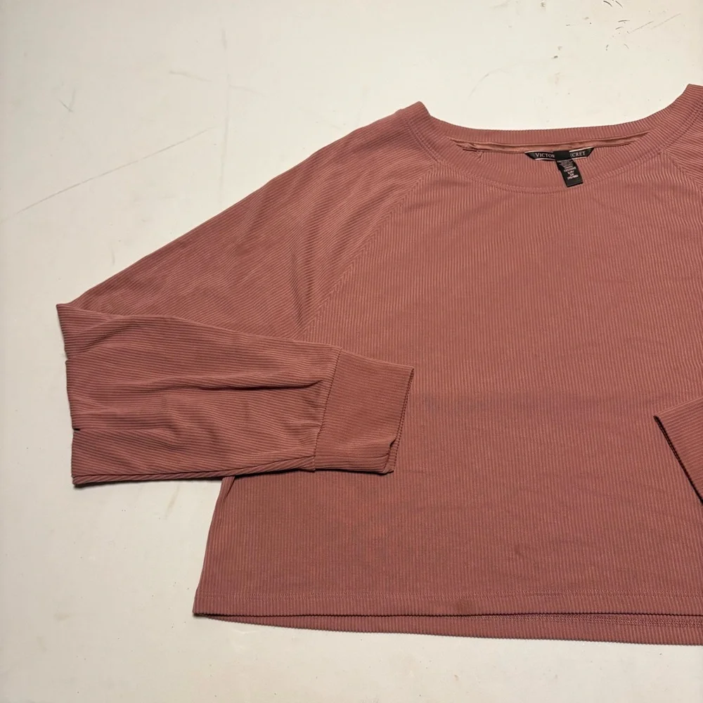 Victoria's Secret Long Sleeve - Picture 4 of 10